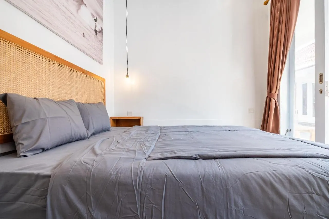 Lumturi House - Centrally Located Guest house Seminyak (Bali)