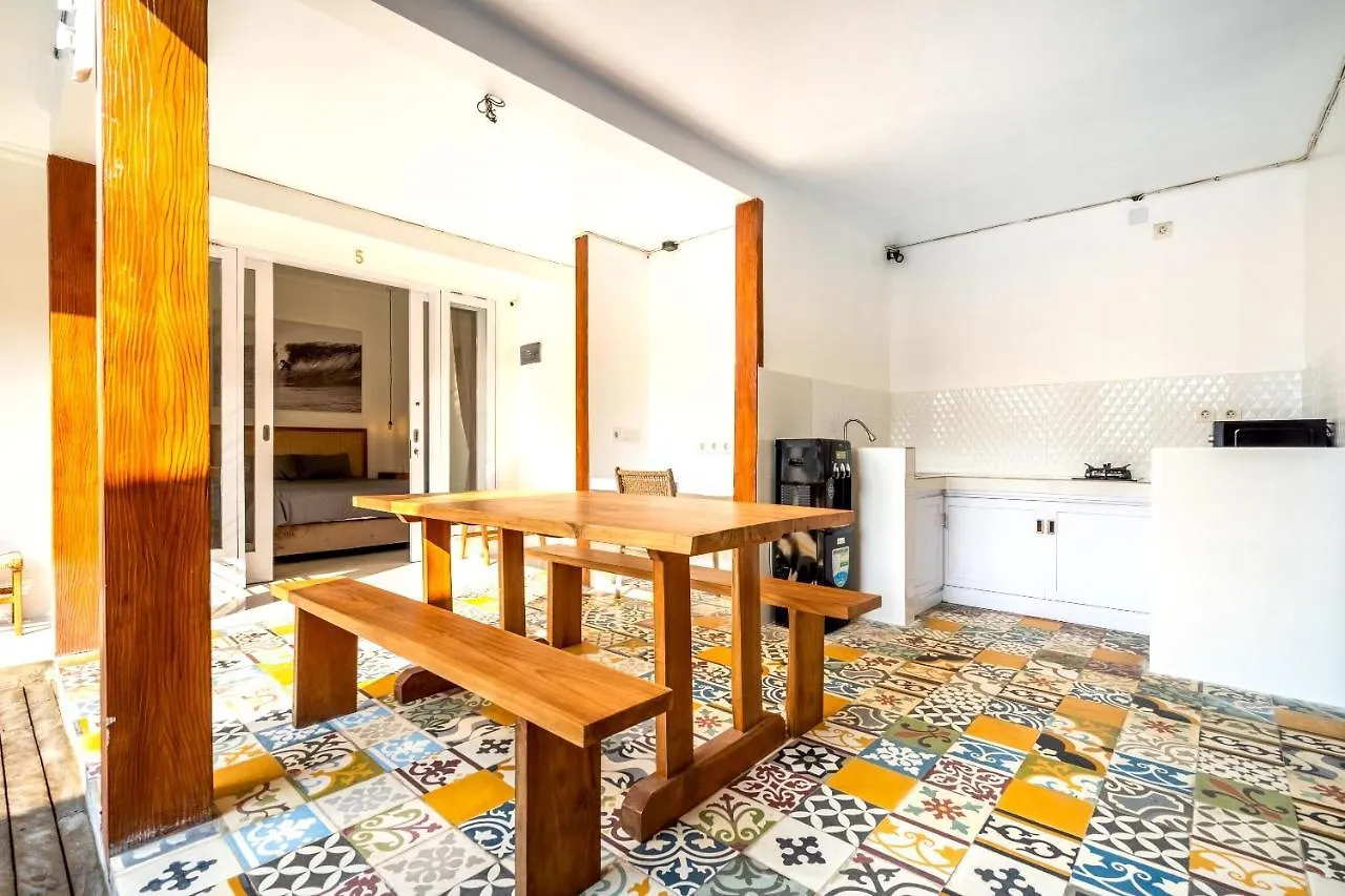 Guest house Lumturi House - Centrally Located