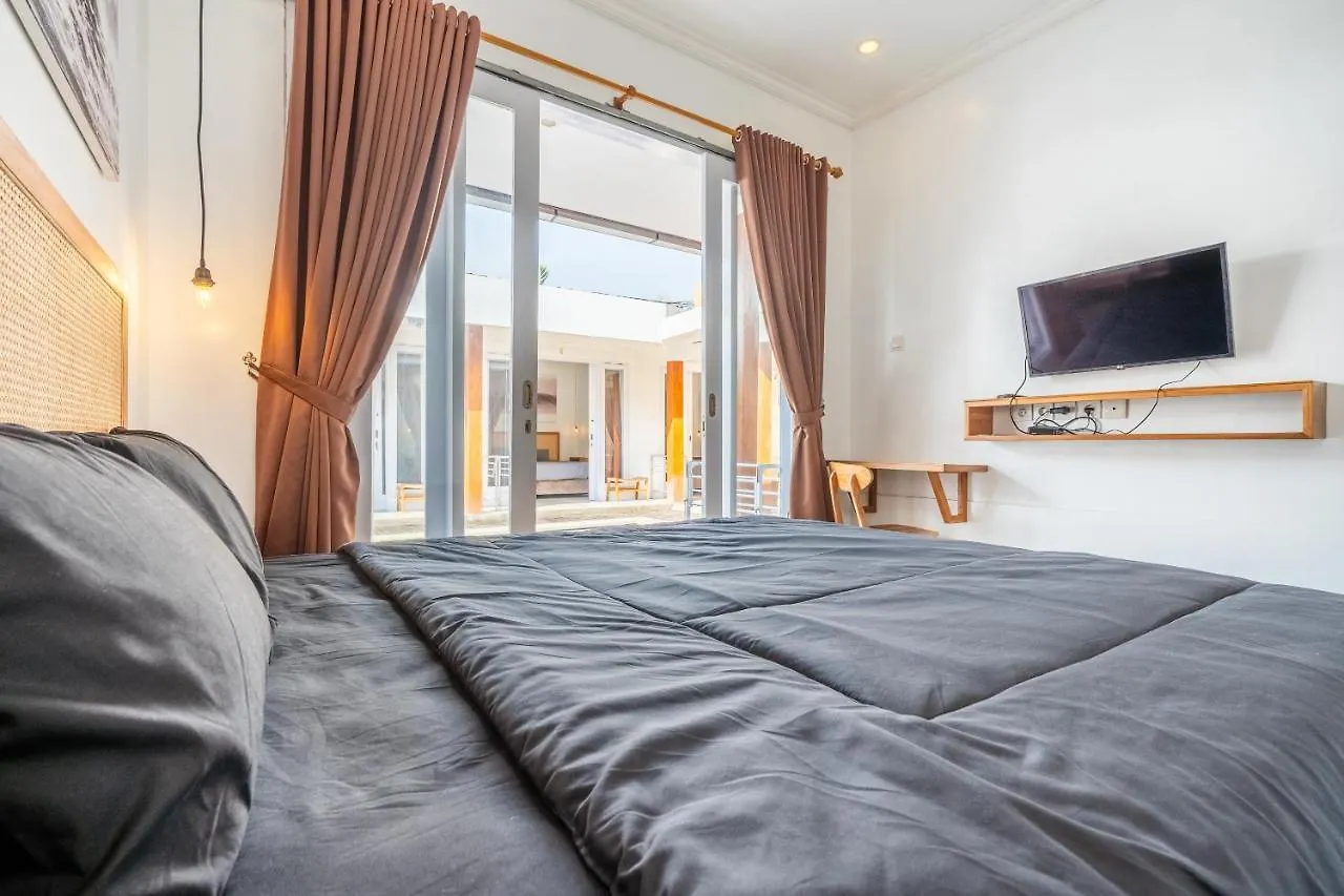 Lumturi House - Centrally Located Guest house
